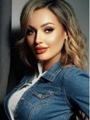 Blonde Call Girls In Dwarka